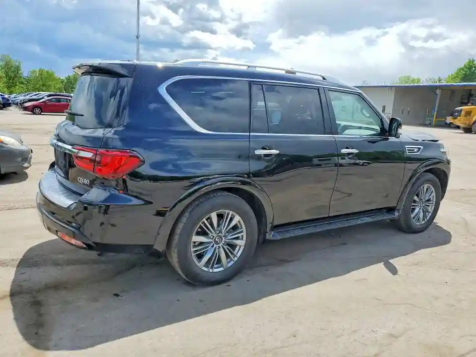 JN8AZ2AE7M9267044 2021 INFINITI QX80-2