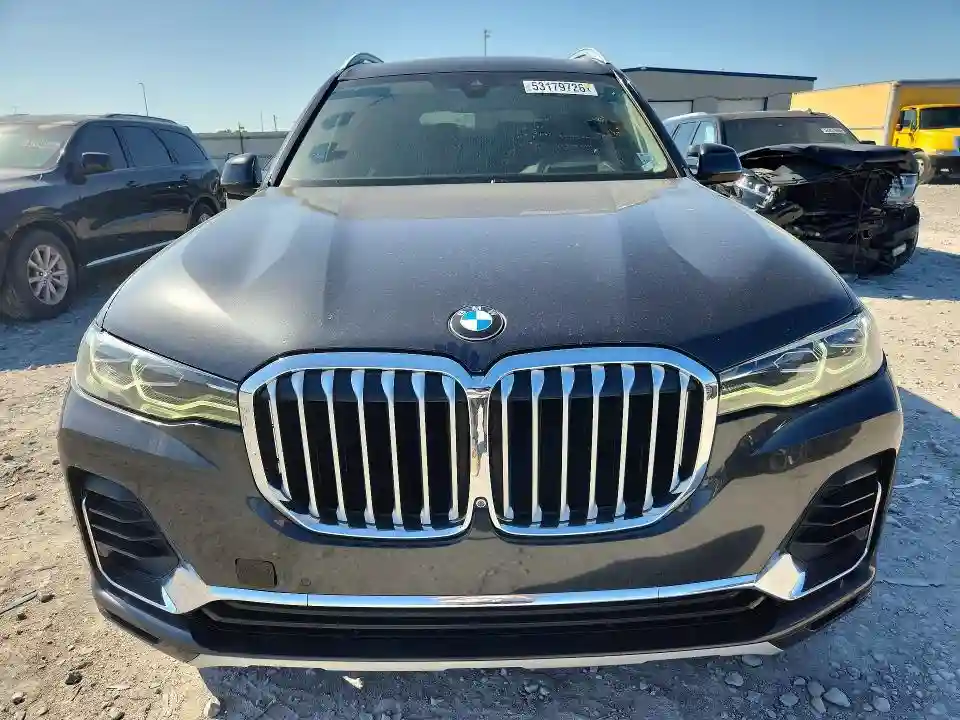5UXCW2C06M9H63436 2021 BMW X7-4