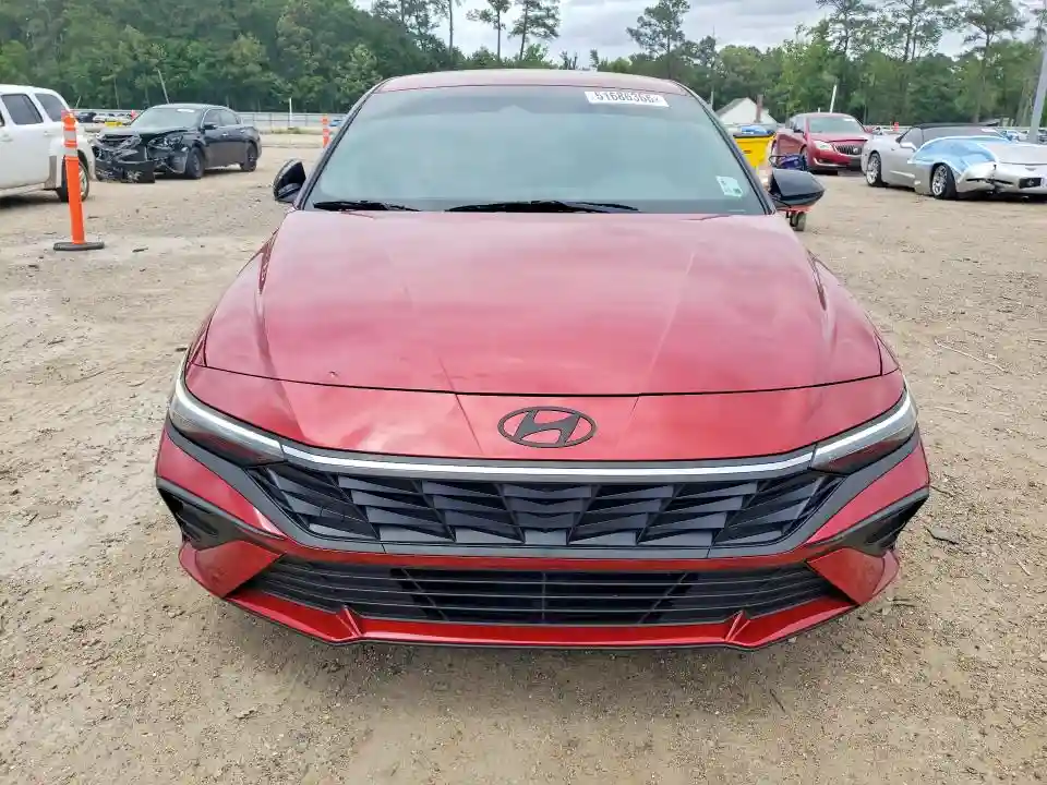 KMHLM4DG9SU011893 2025 HYUNDAI ELANTRA-4