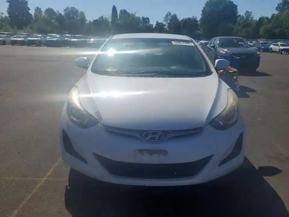 5NPDH4AE9GH776457 2016 HYUNDAI ELANTRA-4
