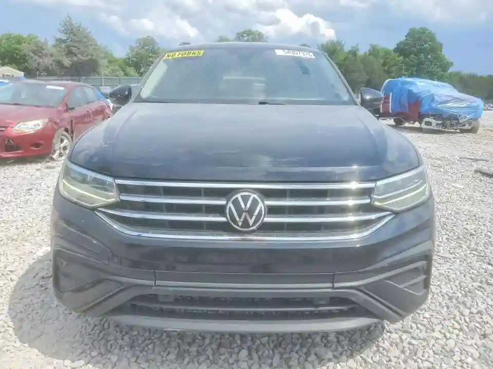 3VVRB7AX7PM070738 2023 VOLKSWAGEN TIGUAN-4