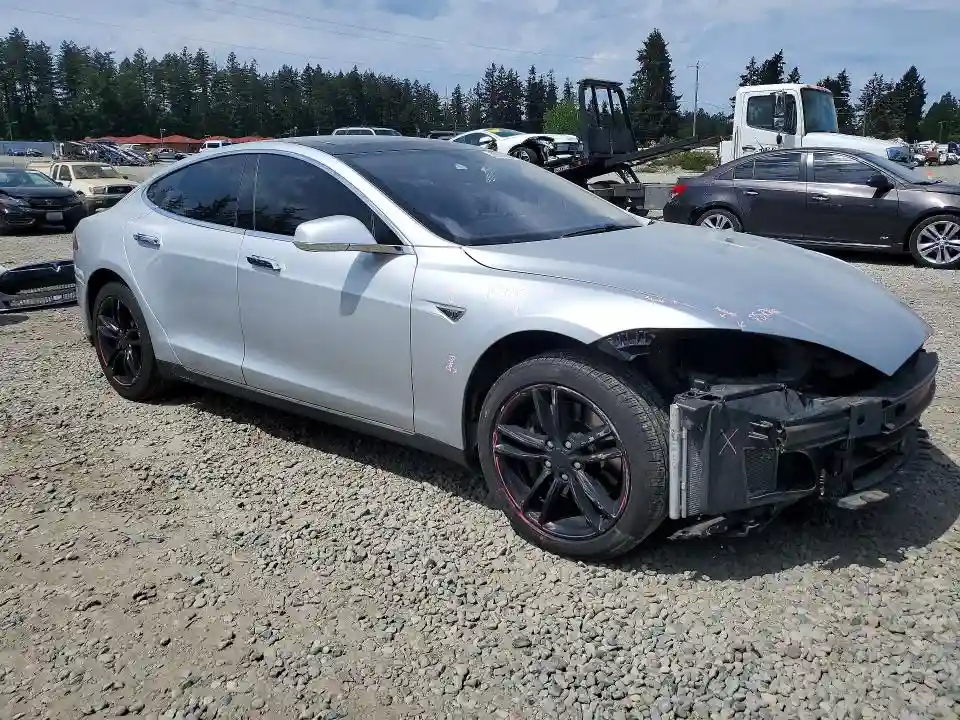 5YJSA1H26FFP69565 2015 TESLA MODEL S-3