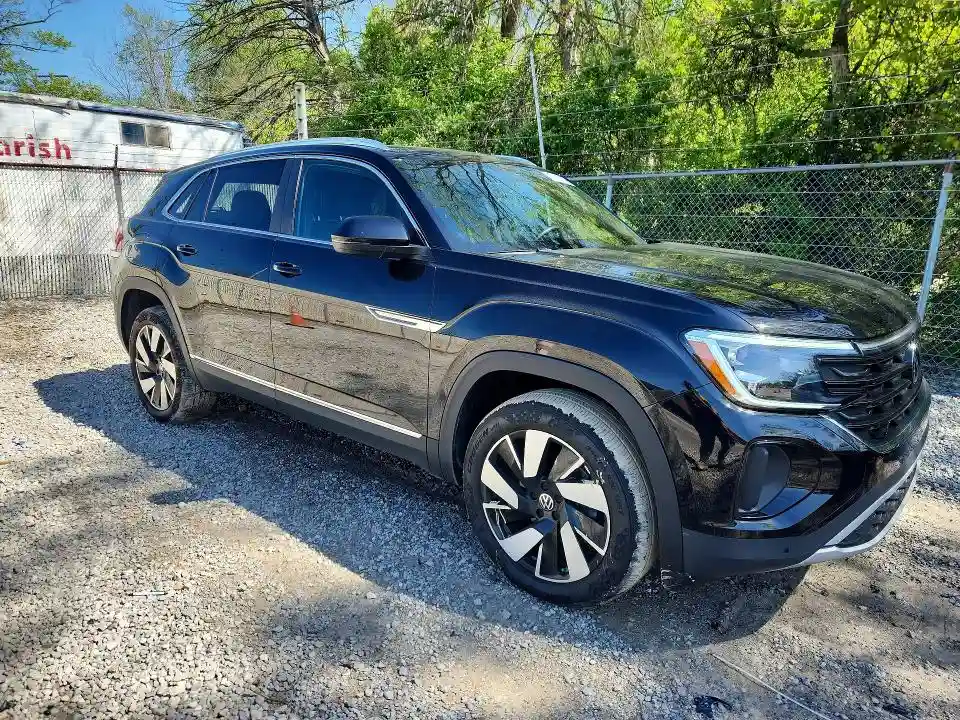 1V2BE2CA2SC224204 2025 VOLKSWAGEN ATLAS-3
