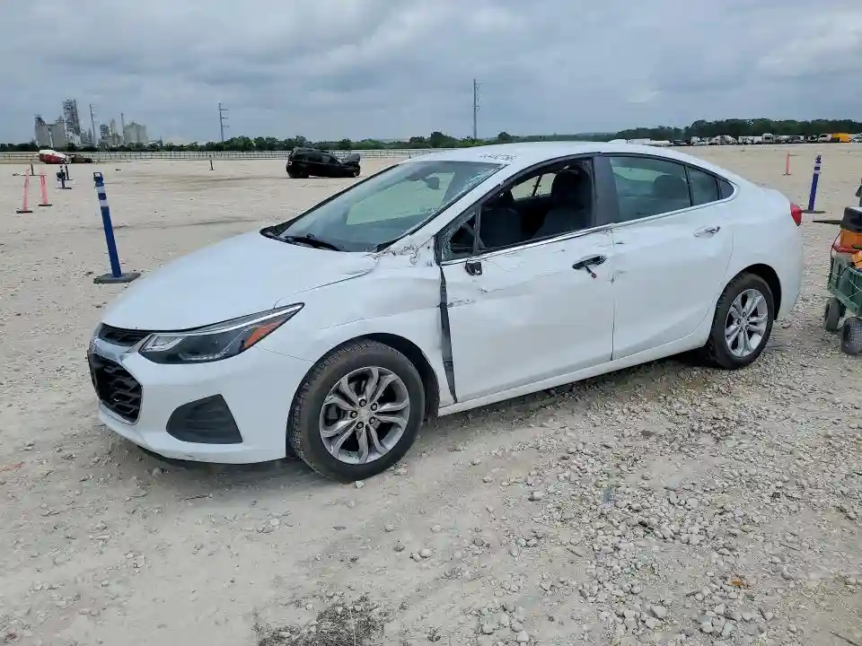 1G1BE5SMXK7143970 2019 CHEVROLET CRUZE-0