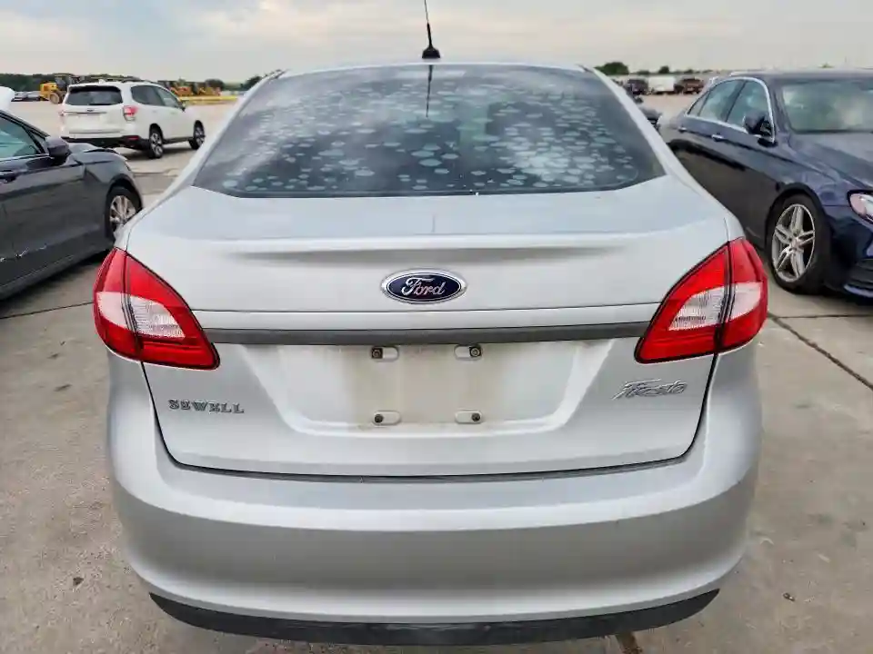 3FADP4AJ1CM126175 2012 FORD FIESTA-5