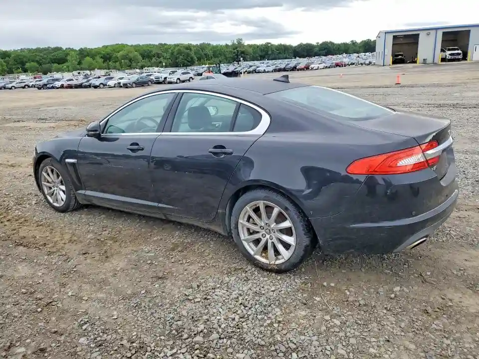 SAJWA0ES2DPS73957 2013 JAGUAR XF-1