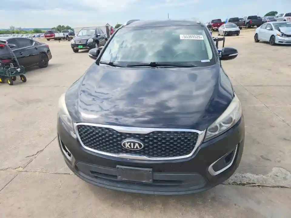 5XYPGDA56HG219885 2017 KIA SORENTO-4
