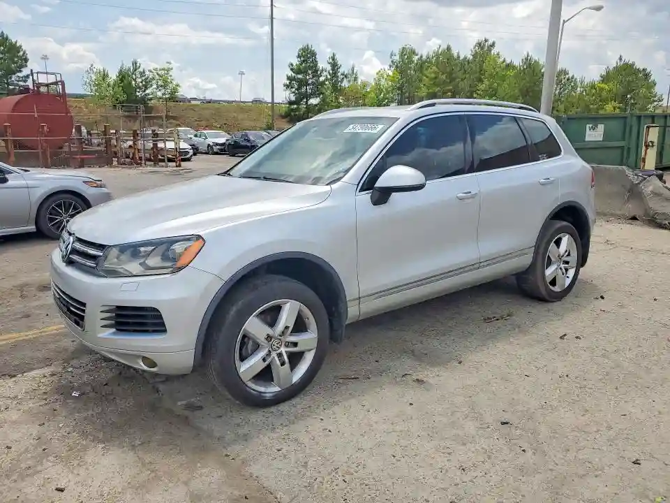 WVGEP9BP4DD012632 2013 VOLKSWAGEN TOUAREG-0