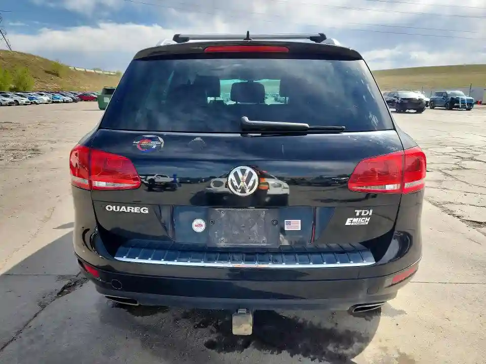 WVGEK9BP3CD005992 2012 VOLKSWAGEN TOUAREG-5