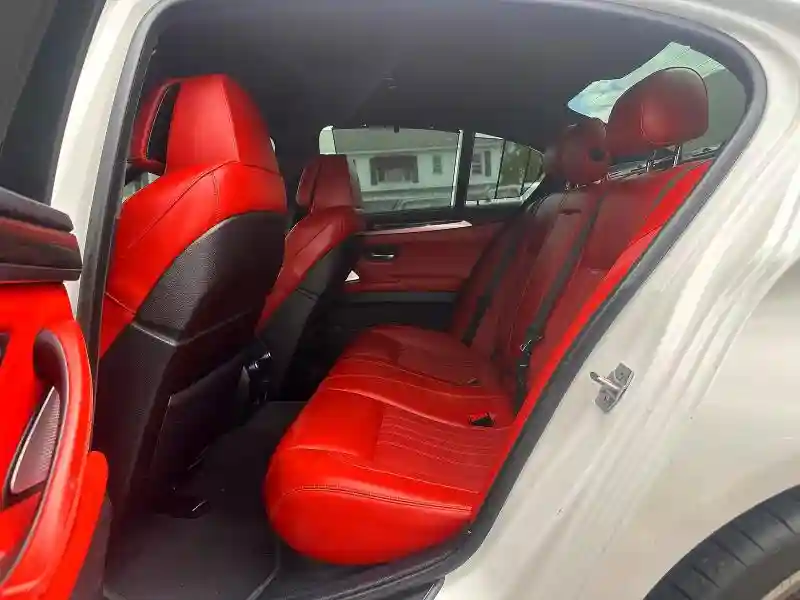 WBSFV9C57DD095641 2013 BMW M5-5