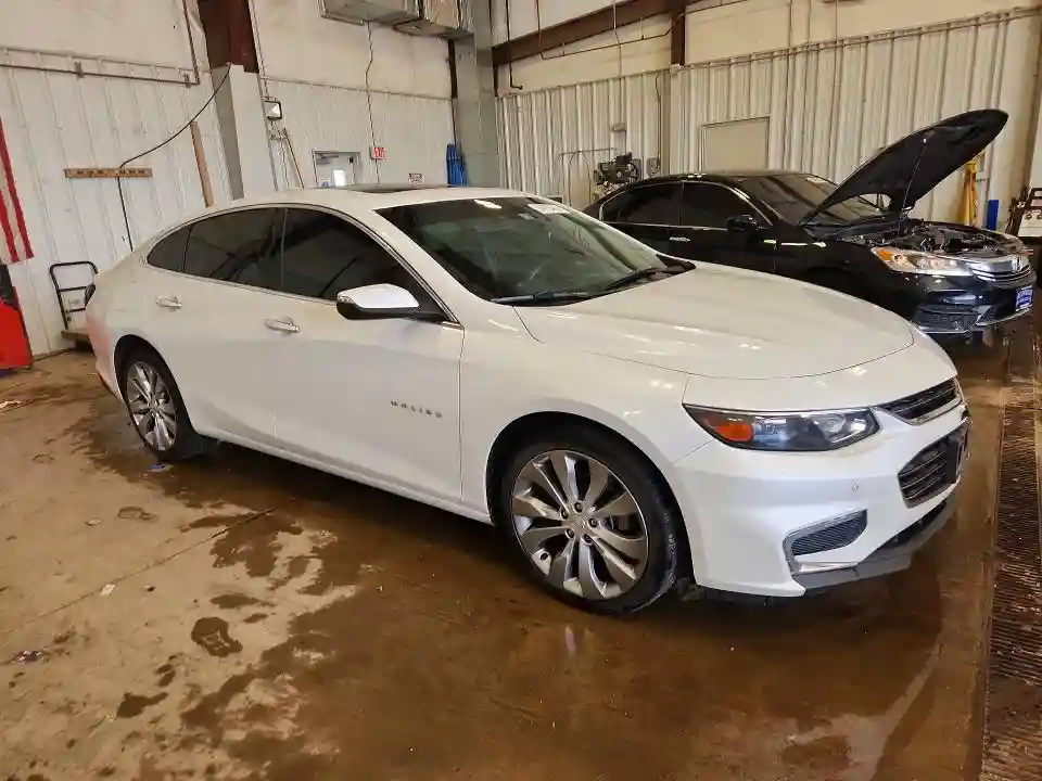 1G1ZH5SX2HF172538 2017 CHEVROLET MALIBU-3