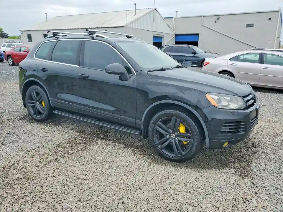 WVGEP9BPXDD004227 2013 VOLKSWAGEN TOUAREG-3