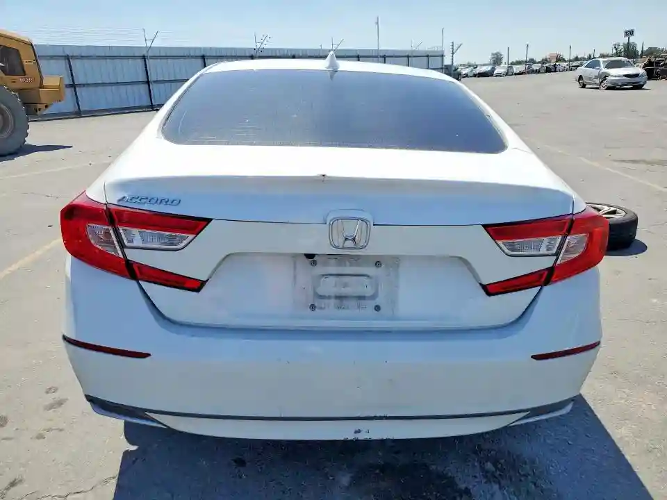 1HGCV1F48JA263316 2018 HONDA ACCORD-5