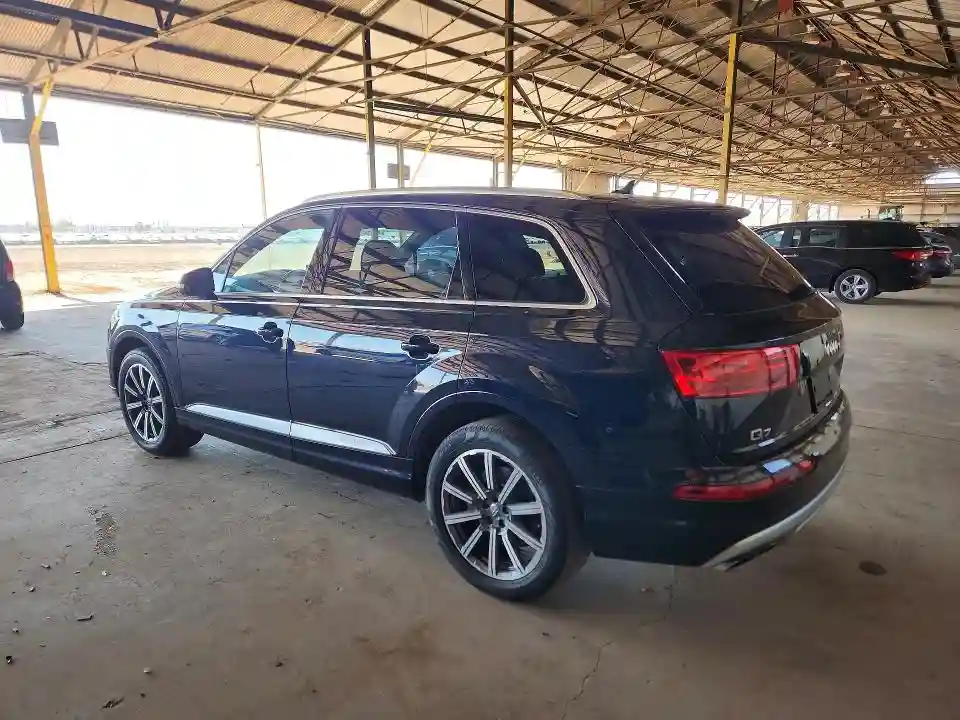 WA1LAAF75HD033899 2017 AUDI Q7-1