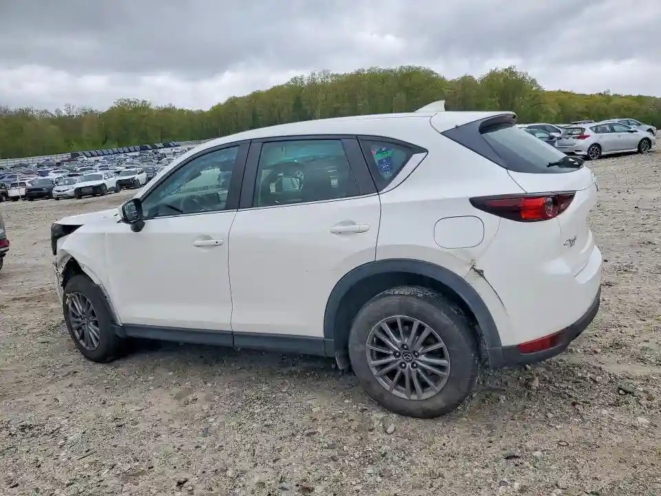 JM3KFBBM5J0468060 2018 MAZDA CX-5-1