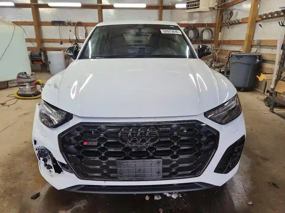 WA134AFY7R2079358 2024 AUDI SQ5-4
