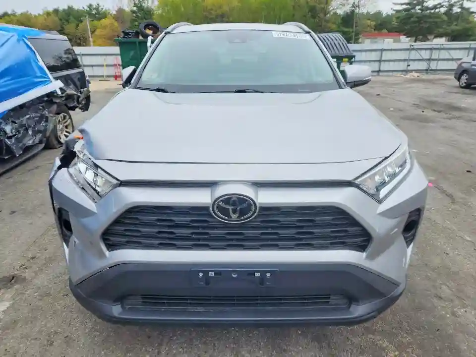 2T3P1RFV3MC200683 2021 TOYOTA RAV4-4