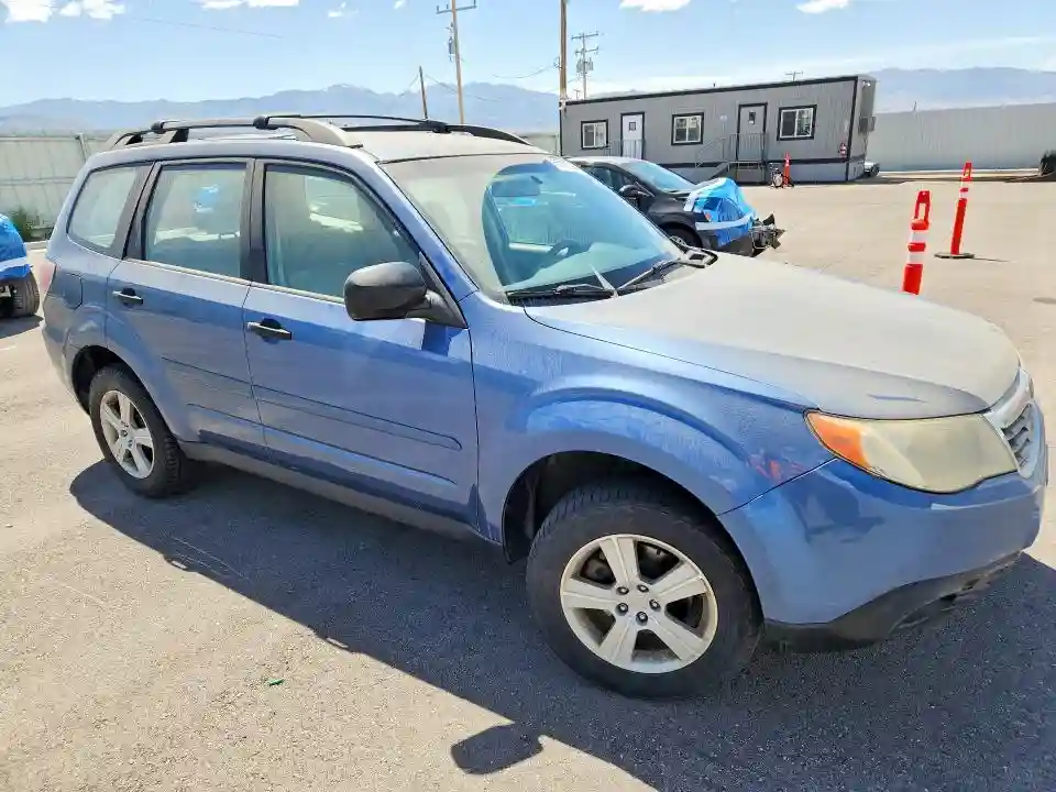 JF2SH6BCXAH769007 2010 SUBARU FORESTER-3
