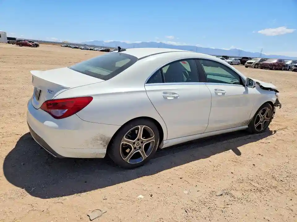 WDDSJ4EB5JN619307 2018 MERCEDES-BENZ CLA-CLASS-2