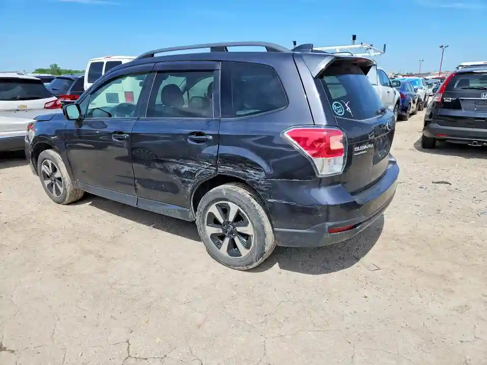 JF2SJAGC0HH441556 2017 SUBARU FORESTER-1