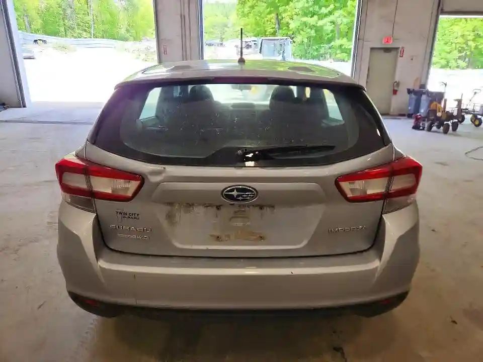 4S3GTAA63K3731943 2019 SUBARU IMPREZA-5