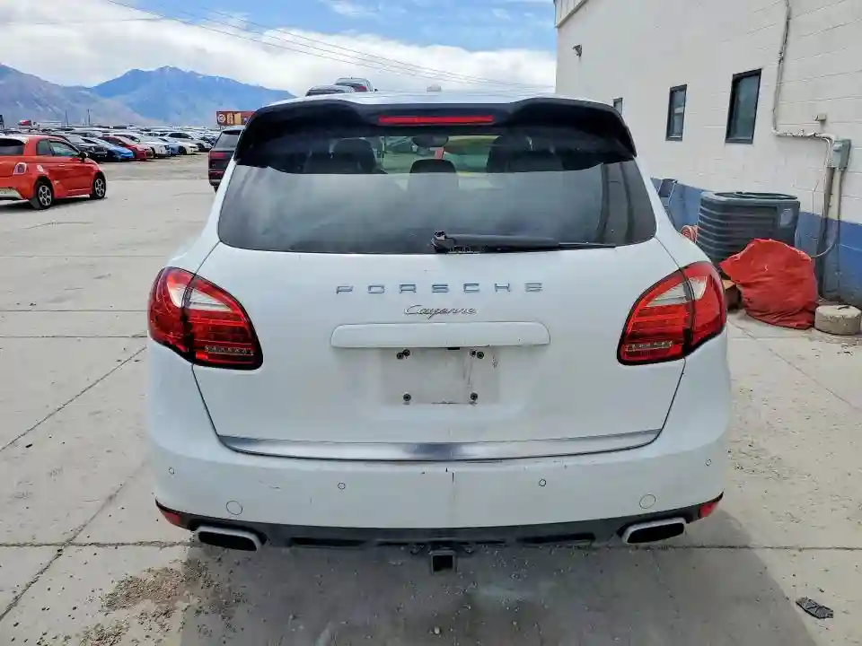 WP1AA2A26DLA00021 2013 PORSCHE CAYENNE-5