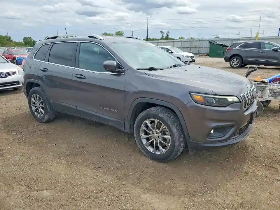 1C4PJMMX3MD210228 2021 JEEP CHEROKEE-3