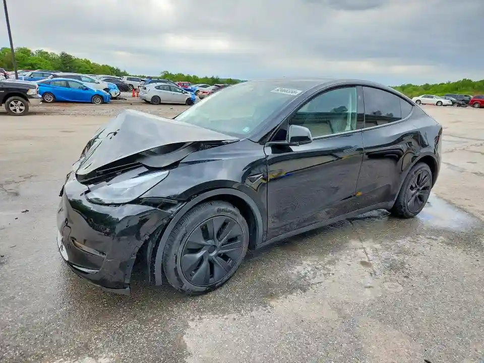 7SAYGDEE9SA355960 2025 TESLA MODEL Y-0
