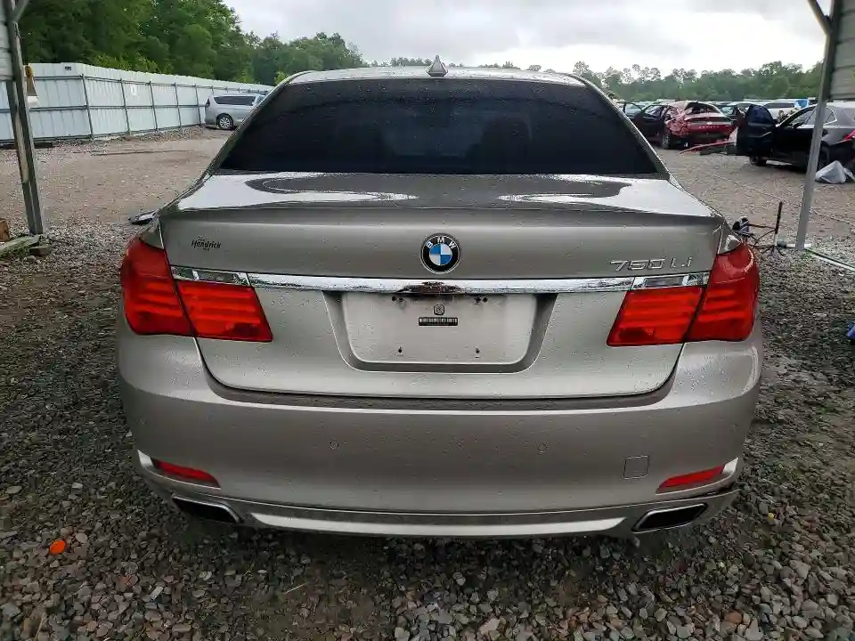WBAKB8C52ACY63260 2010 BMW 7 SERIES-5