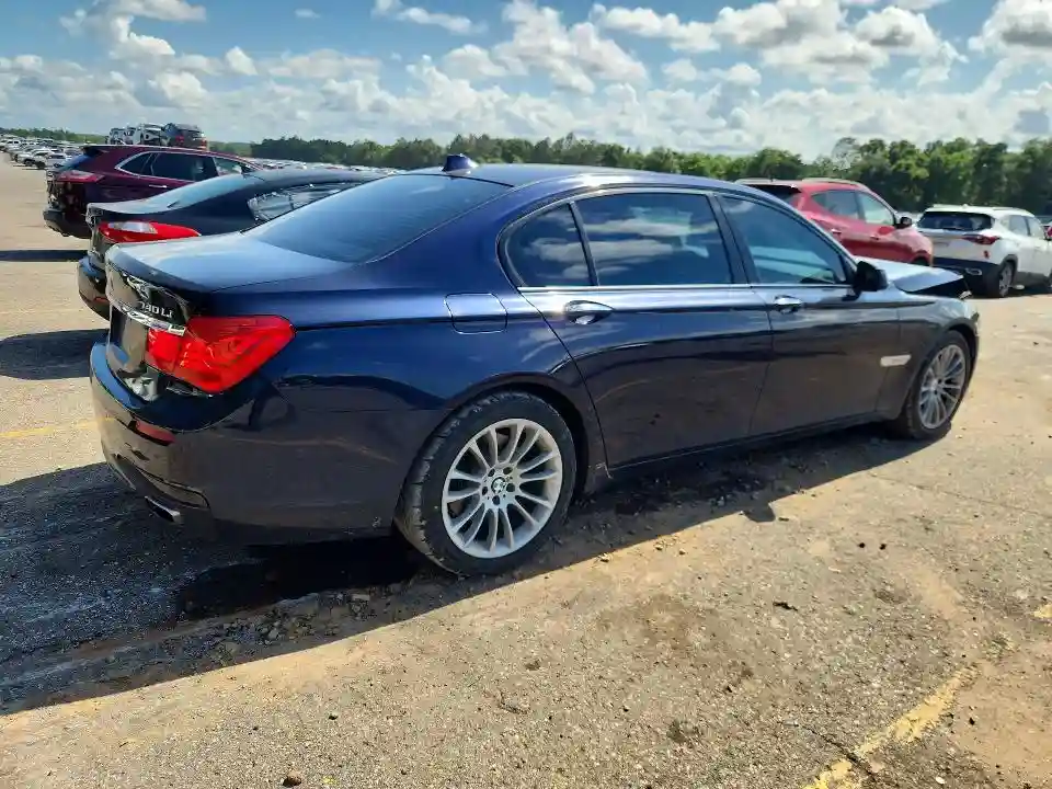 WBAKB4C56BC392661 2011 BMW 7 SERIES-2