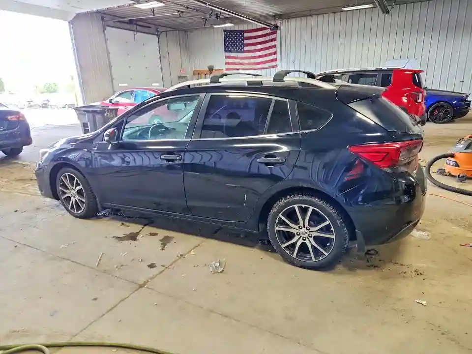 4S3GTAU60H3708348 2017 SUBARU IMPREZA-1
