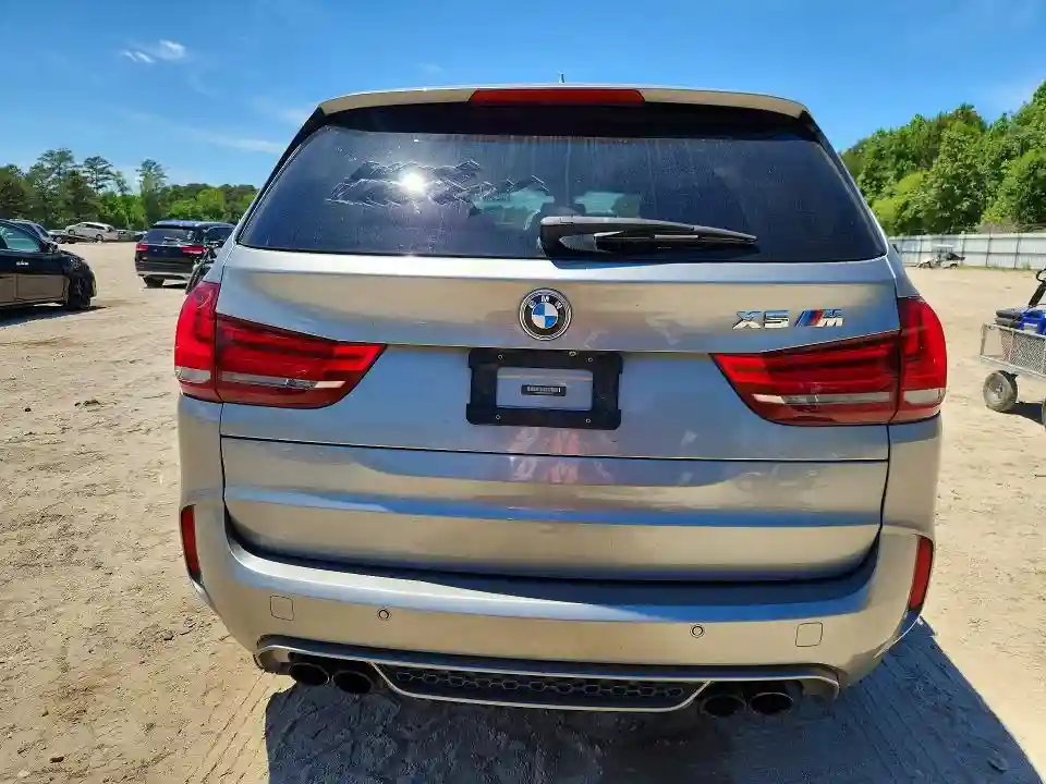 5YMKT6C53J0X21271 2018 BMW X5-5
