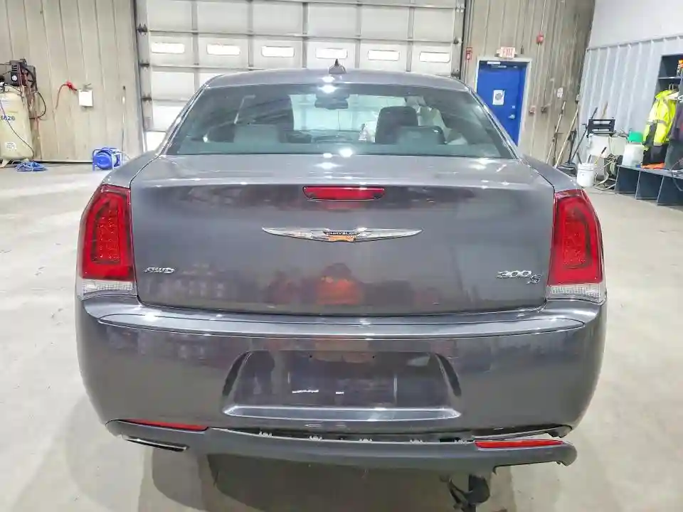 2C3CCAGG6HH512497 2017 CHRYSLER 300-5
