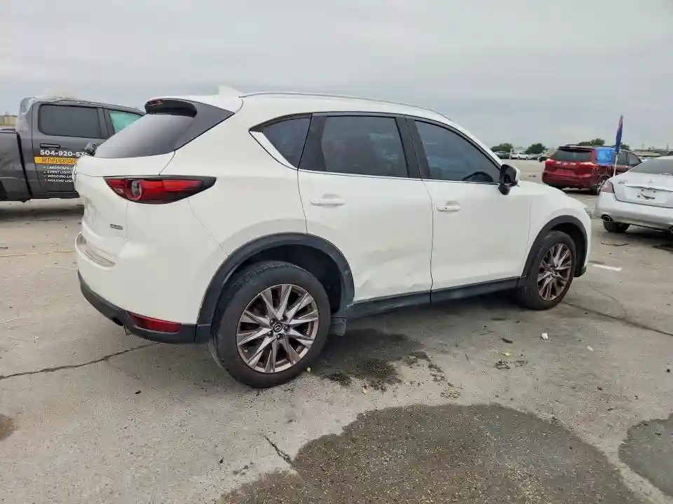 JM3KFADM4K1633986 2019 MAZDA CX-5-2