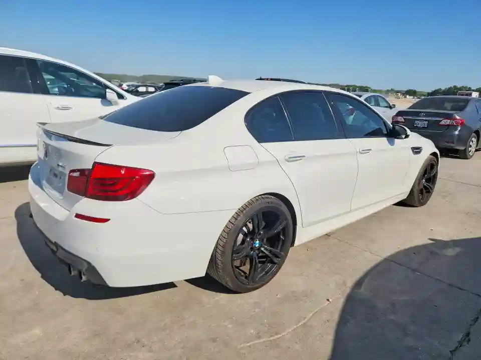WBSFV9C53DC772996 2013 BMW M5-2