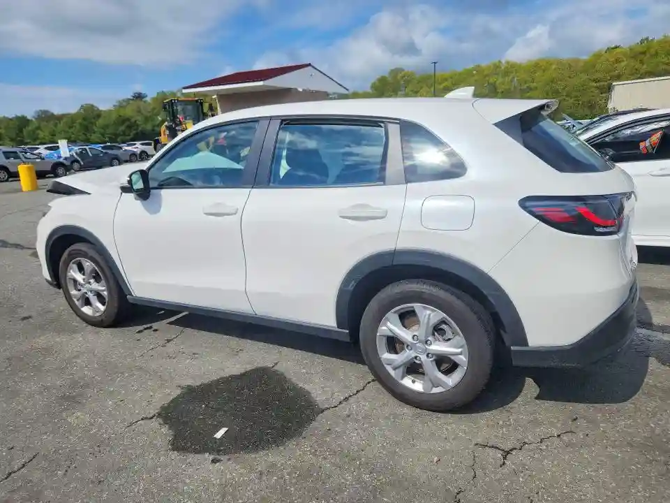 3CZRZ2H33SM768119 2025 HONDA HR-V-1