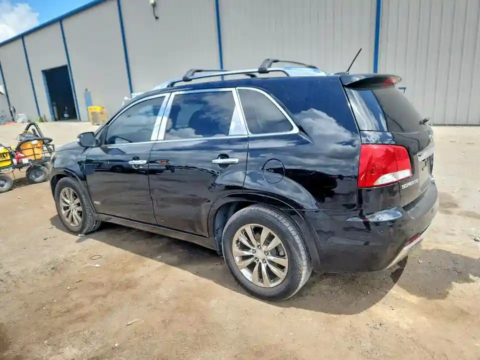 5XYKWDA23BG121584 2011 KIA SORENTO-1