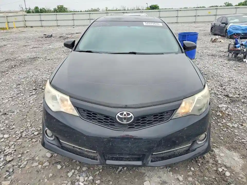 4T1BF1FK2EU805502 2014 TOYOTA CAMRY-4