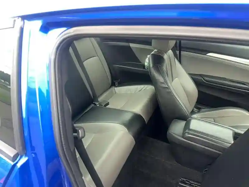 2HGFC3B91GH359041 2016 HONDA CIVIC-5