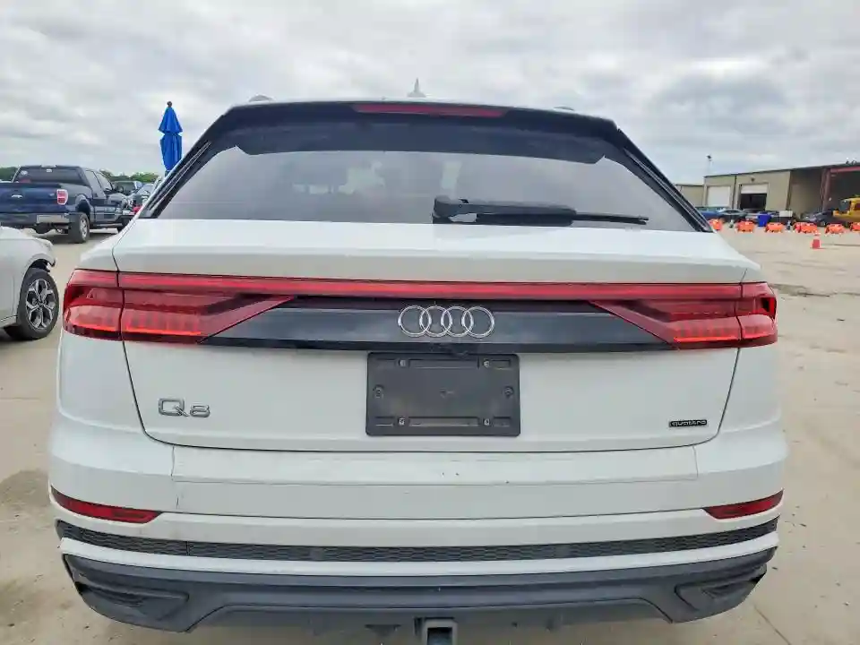 WA1FVAF13LD014046 2020 AUDI Q8-5