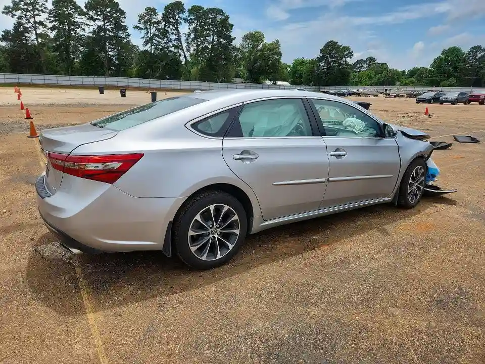 4T1BK1EB3JU275497 2018 TOYOTA AVALON-2