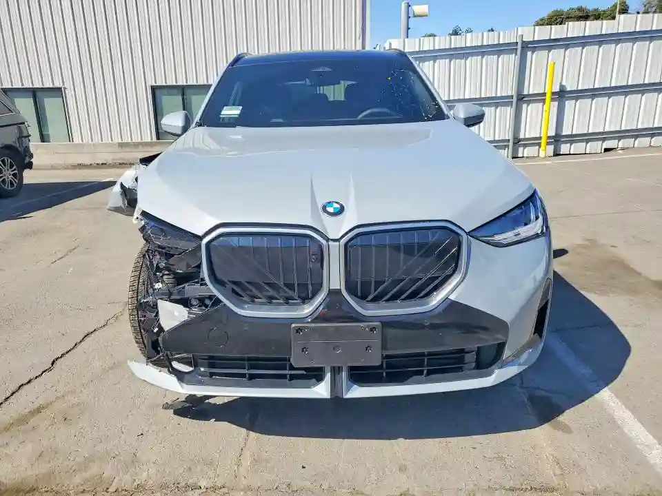 5UX53GP00T9228137 2026 BMW X3-4