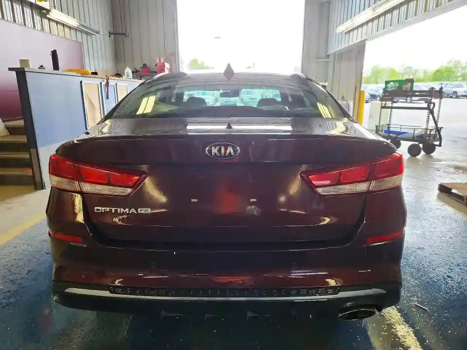 5XXGT4L32KG344191 2019 KIA OPTIMA-5