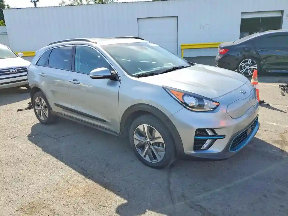 KNDCE3LG2K5017512 2019 KIA NIRO-3