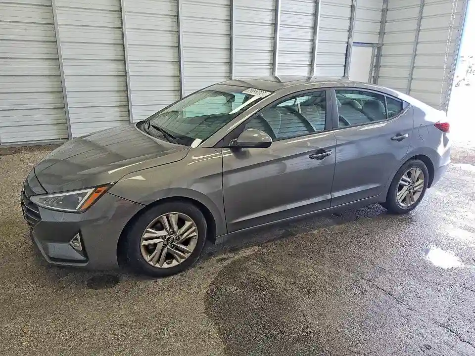 5NPD84LFXKH419593 2019 HYUNDAI ELANTRA-0