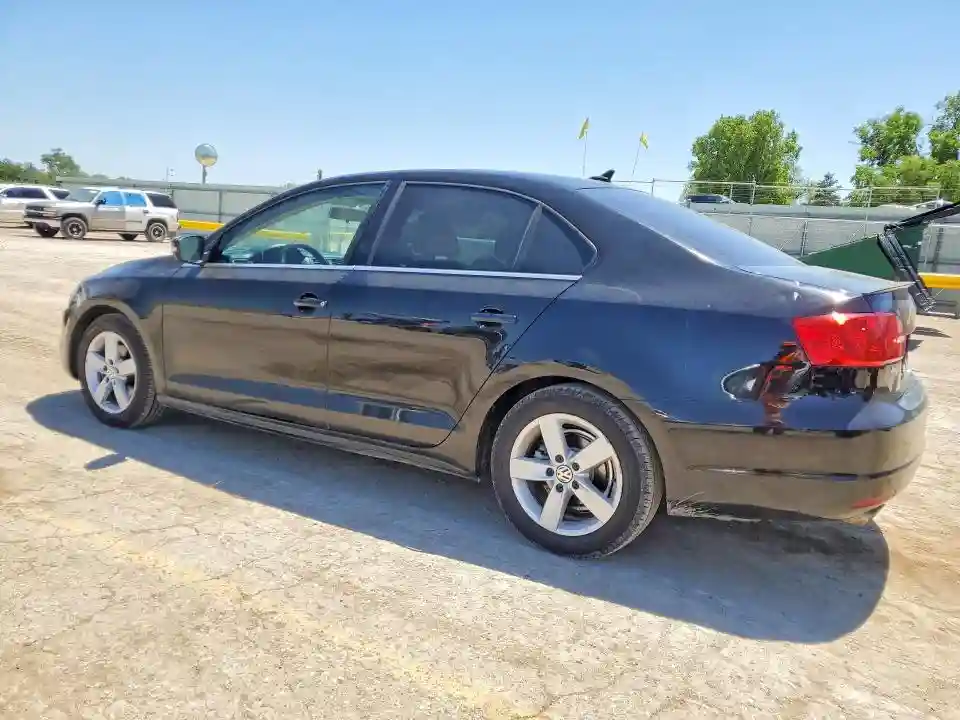 3VWLL7AJXEM404574 2014 VOLKSWAGEN JETTA-1