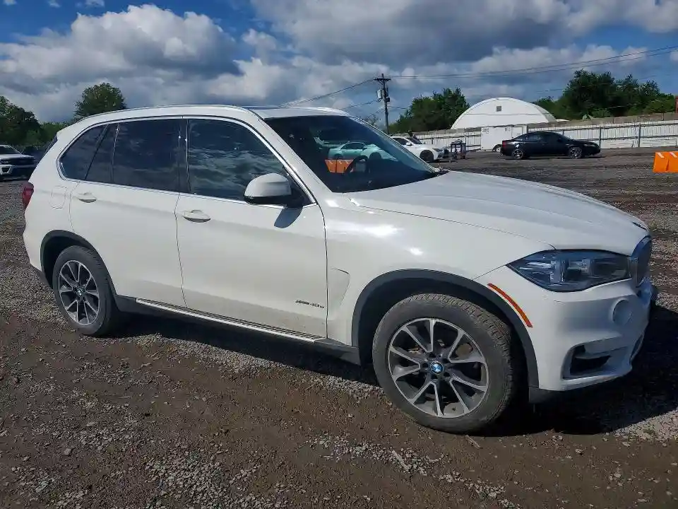 5UXKT0C57G0S77051 2016 BMW X5-3