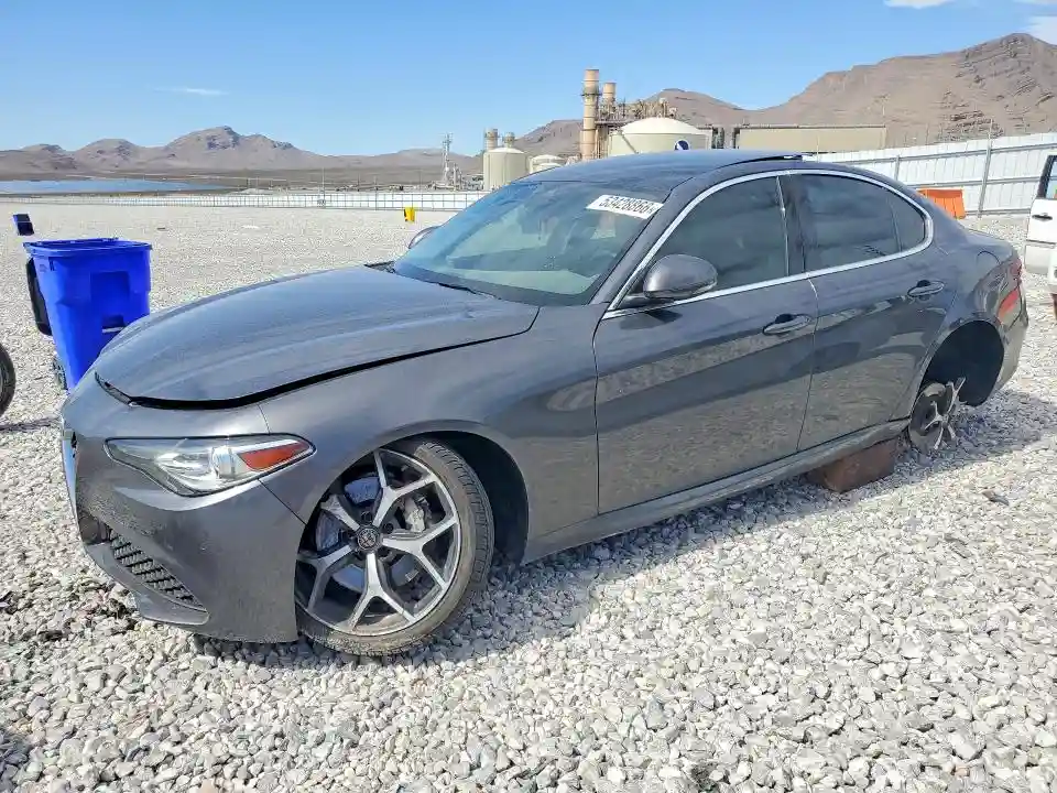 ZARFANBN7M7643638 2021 ALFA ROMEO GIULIA-0