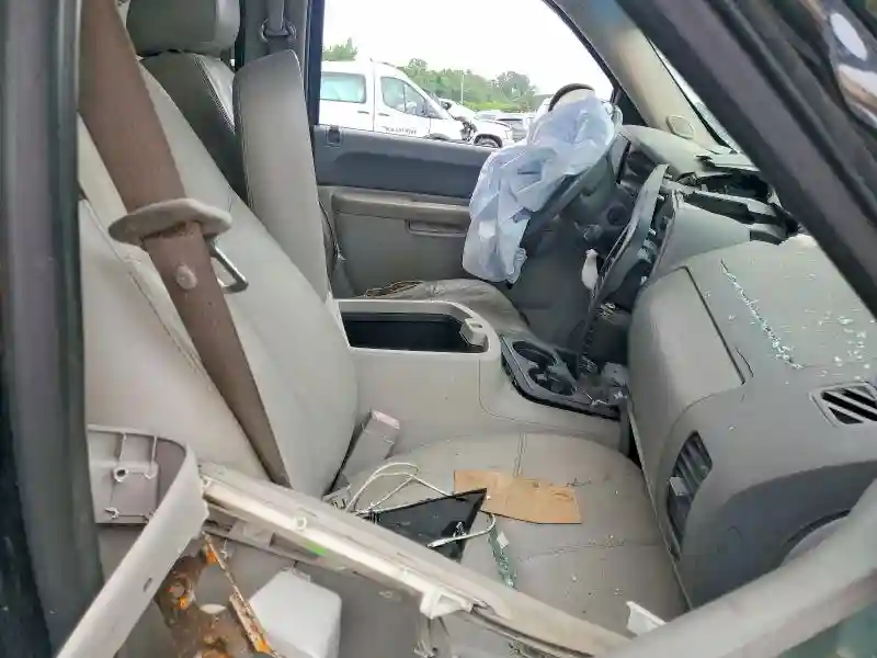 3GTRKVE33AG105582 2010 GMC SIERRA-4