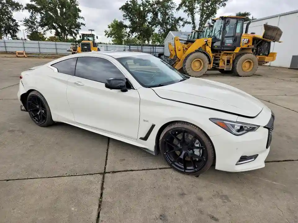 JN1EV7EK7HM362988 2017 INFINITI Q60-3